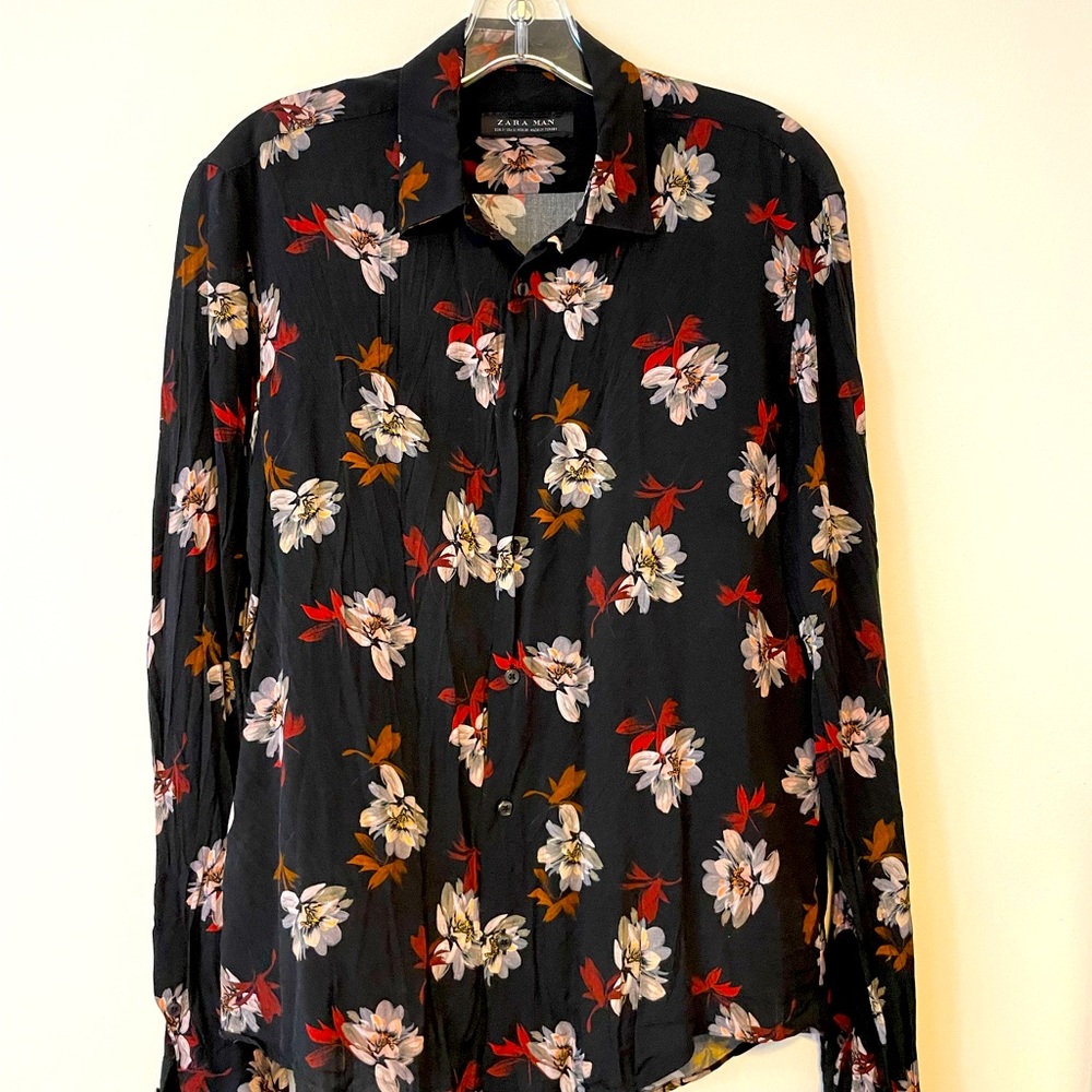ZARA Floral Long Sleeve Button-down shirt